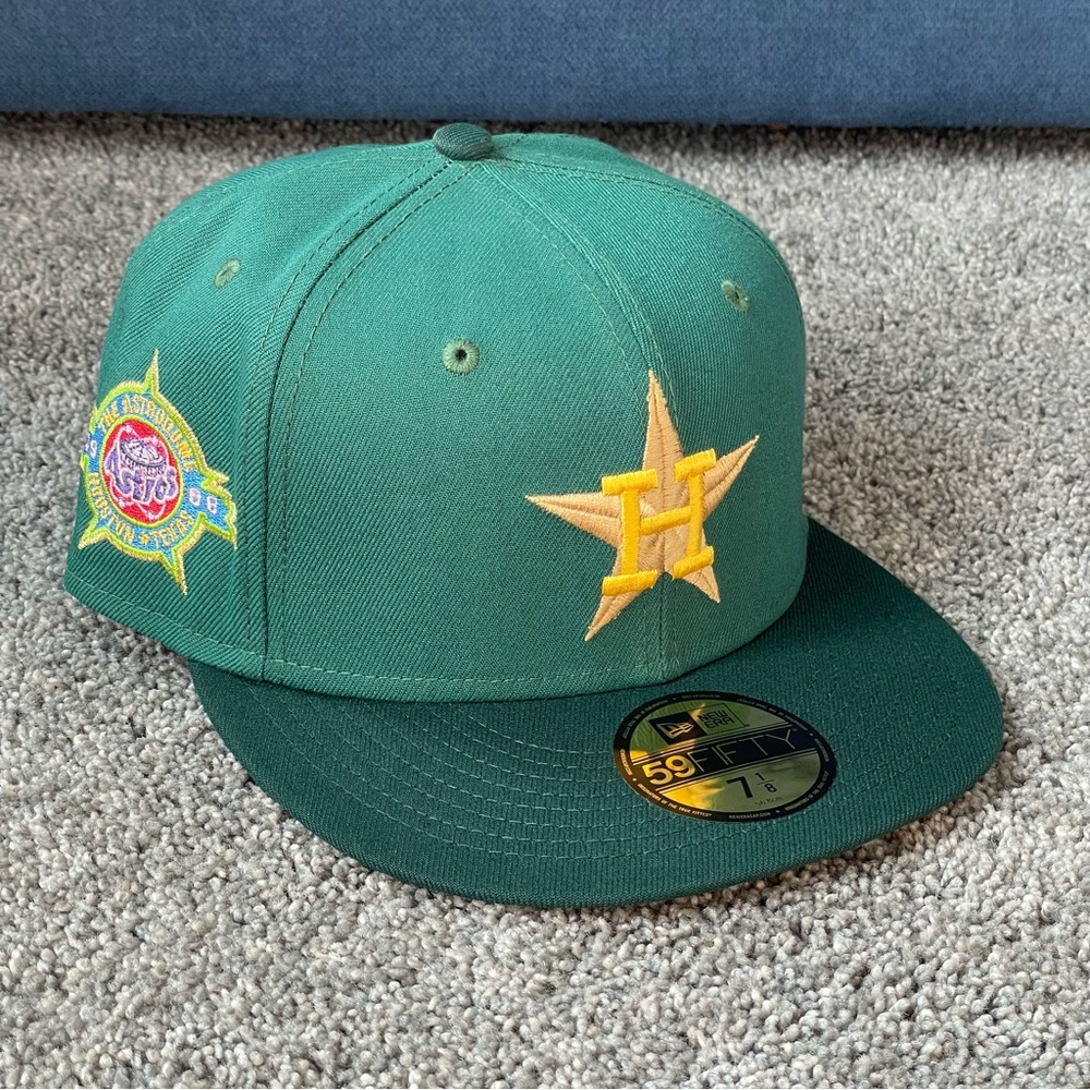 Sneaker Politics New Era Houston Astros Fitted Hat 1986 Astrodome size 7 1/8 MLB